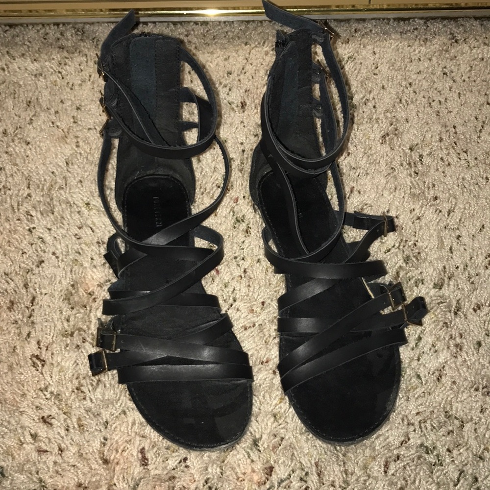 sandals size 8